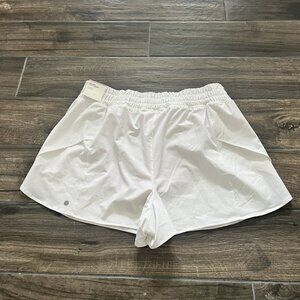 Calia High-rise Step Up Short 3” Inseam Relaxed Fit White Shorts Size 1X